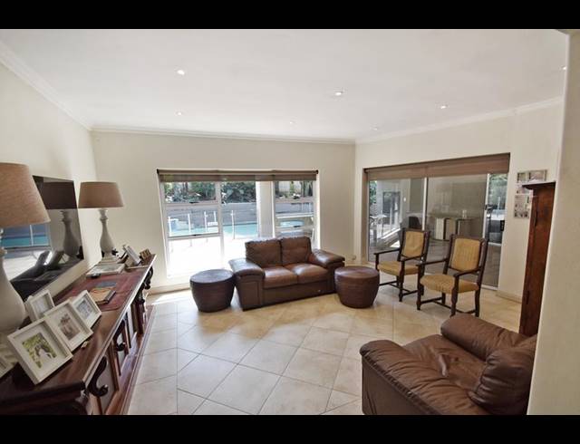 4 BEDROOM HOUSE FOR SALE IN SANDOWN